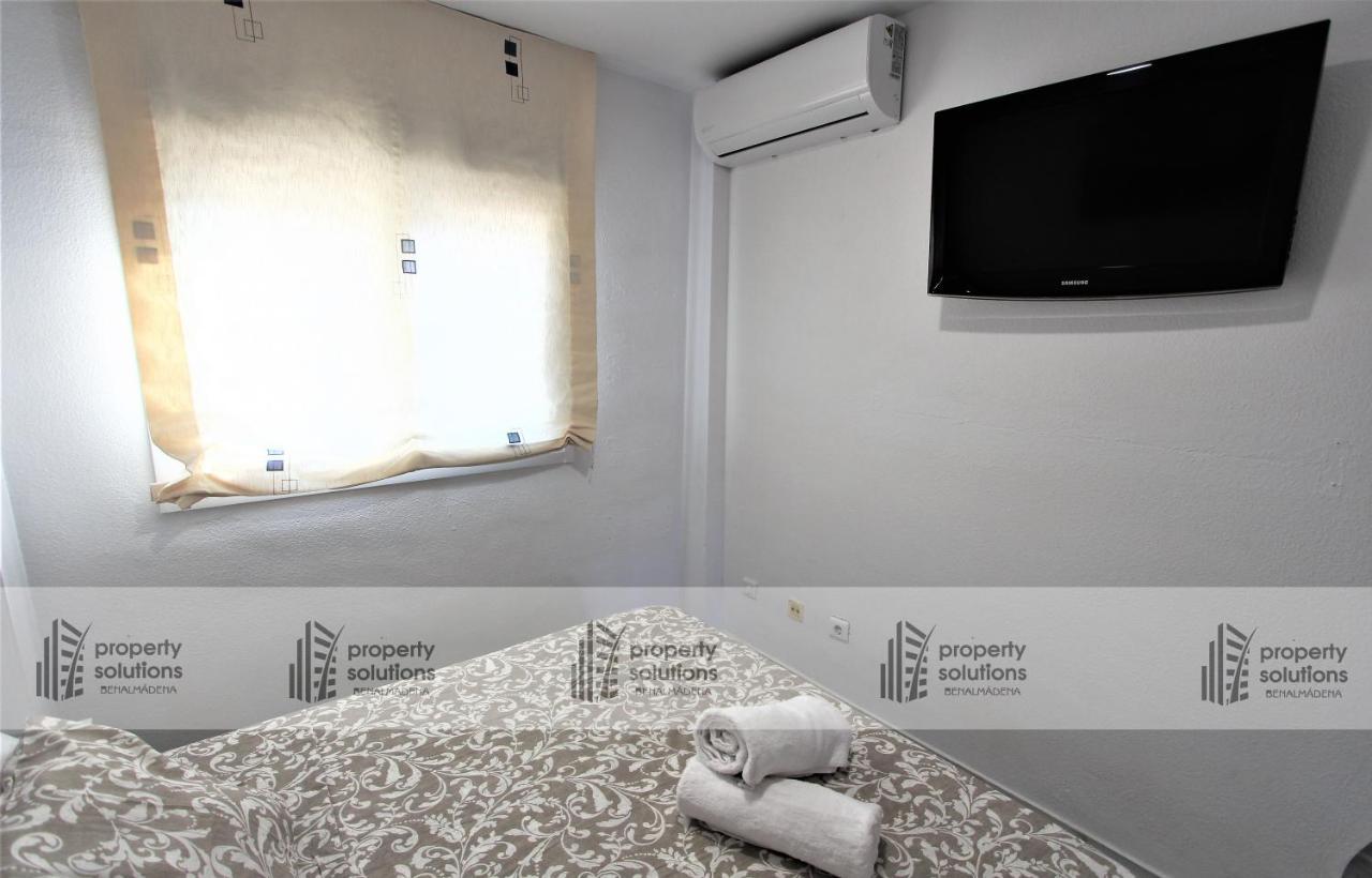 Apartamento Torremolinos - A 600M De La Playa De La Carihuela - Piscina - Parking Gratis - Excelente Conexion Wifi エクステリア 写真