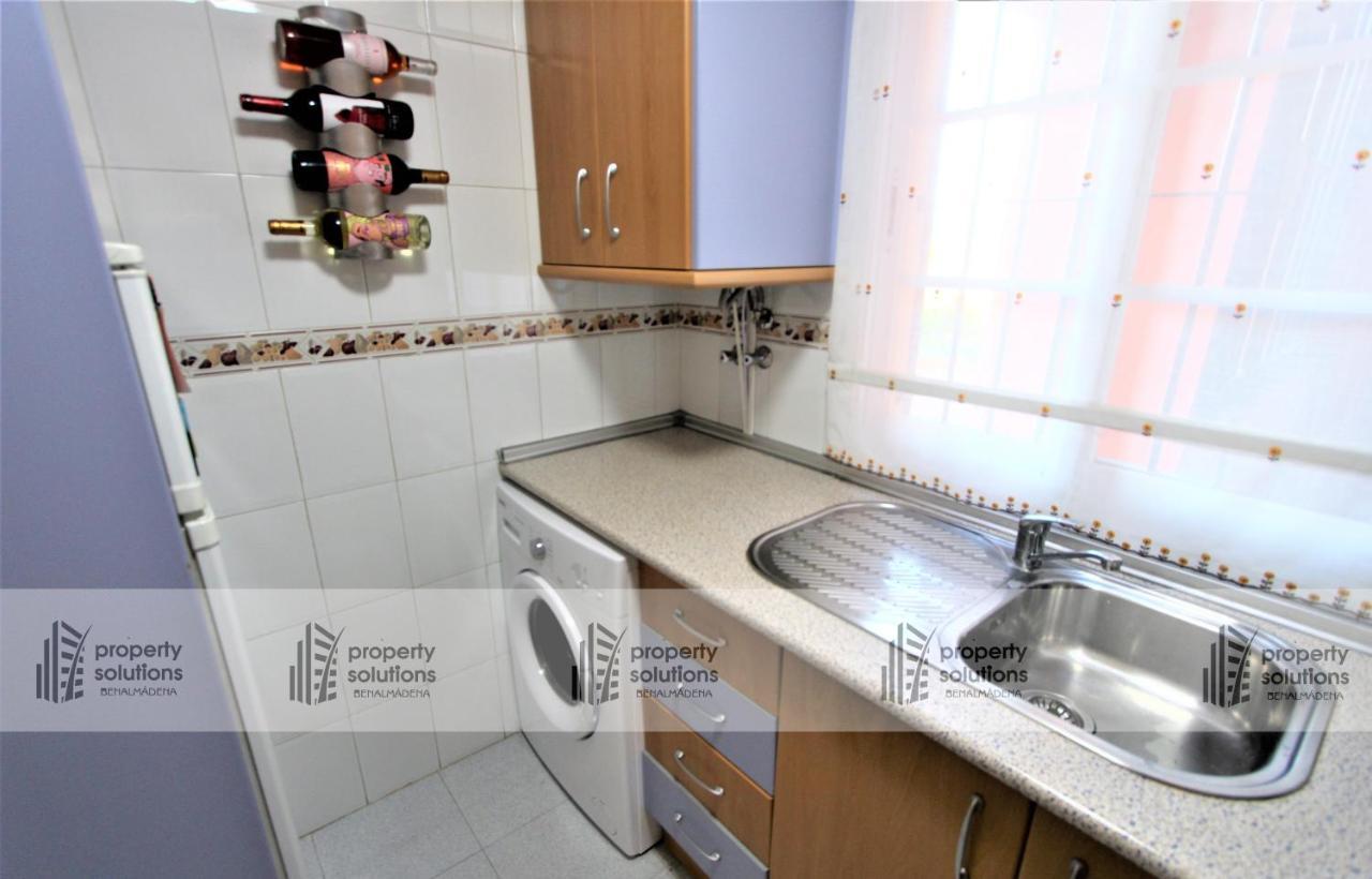 Apartamento Torremolinos - A 600M De La Playa De La Carihuela - Piscina - Parking Gratis - Excelente Conexion Wifi エクステリア 写真